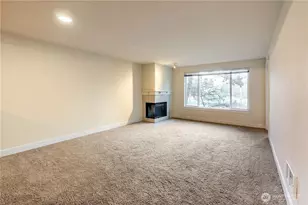 300 N 130th St, Seattle, WA 98133 - Photo 2