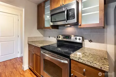 300 N 130th Street #7109, Seattle, WA 98133 - Photo 4