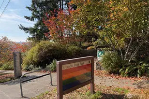 212 N 45th St, Seattle, WA 98103 - Photo 32