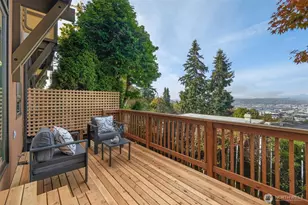 212 N 45th St, Seattle, WA 98103 - Photo 6