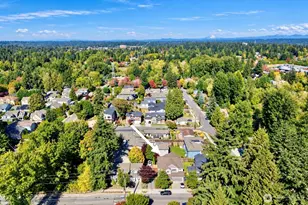 12512 NE 90th St, Kirkland, WA 98033 - Photo 2