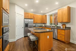 12512 NE 90th St, Kirkland, WA 98033 - Photo 14