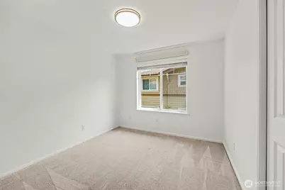 11312 124th Avenue NE #302, Kirkland, WA 98033 - Photo 10