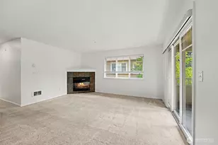 11312 124th Ave NE, Kirkland, WA 98033 - Photo 2
