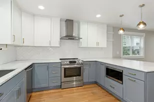 5943 36th Ave S, Seattle, WA 98118 - Photo 12