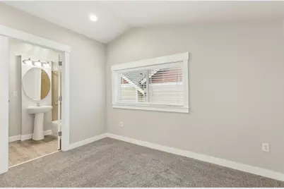 5943 36th Avenue S #A, Seattle, WA 98118 - Photo 18