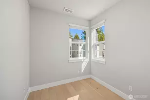 10 160th Pl SE, Bothell, WA 98012 - Photo 18