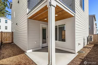 10 160th Place SE, Bothell, WA 98012 - Photo 32
