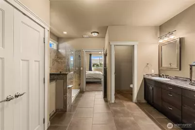 340 Laurie Drive, Wenatchee, WA 98801 - Photo 18