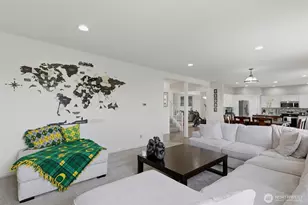 3214 Phillips Ave, Enumclaw, WA 98022 - Photo 6
