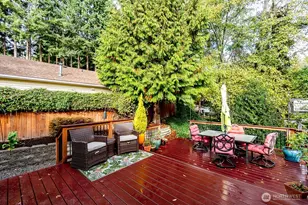 9724 NE 141st Ct, Kirkland, WA 98034 - Photo 8