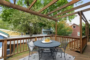 511 N 83rd St, Seattle, WA 98103 - Photo 34