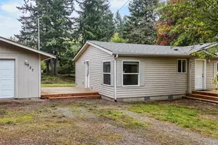 927 N Tipsoo Loop, Rainier, WA 98576 - Photo 10