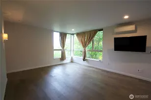 9109 Cyrus Ave NW, Seattle, WA 98117 - Photo 12