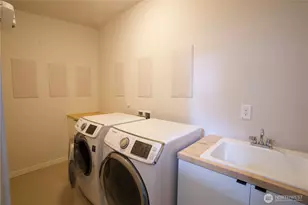 9109 Cyrus Ave NW, Seattle, WA 98117 - Photo 20