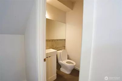 9109 Cyrus Avenue NW, Seattle, WA 98117 - Photo 8