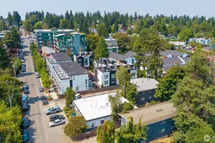 2108 NE 85th St, Seattle, WA 98115 - Photo 10