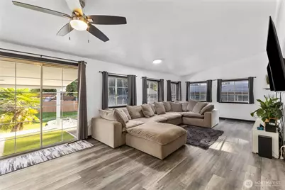 21001 92nd Street E, Bonney Lake, WA 98391 - Photo 14