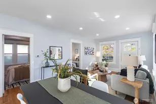 106 NE 54th St, Seattle, WA 98105 - Photo 18