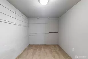 106 NE 54th St, Seattle, WA 98105 - Photo 30