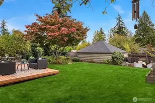 10944 23rd Ave NE, Seattle, WA 98125 - Photo 30