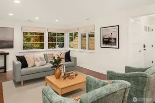 10944 23rd Ave NE, Seattle, WA 98125 - Photo 4