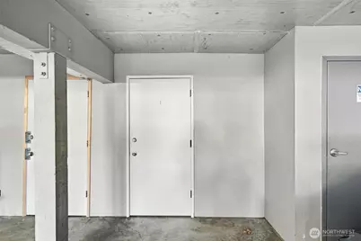 14527 NE 40th Street #G105, Bellevue, WA 98007 - Photo 32