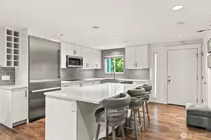 14527 NE 40th St, Bellevue, WA 98007 - Photo 12