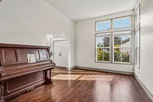 811 SW 328th Ct, Federal Way, WA 98023 - Photo 8