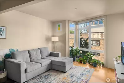 159 Denny Way #411, Seattle, WA 98109 - Photo 14