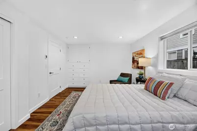 904 N 103rd Street, Seattle, WA 98133 - Photo 16