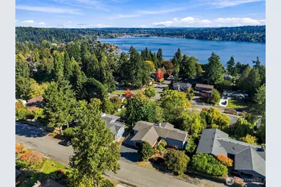 15862 36th Avenue NE, Seattle, WA 98155 - Photo 30