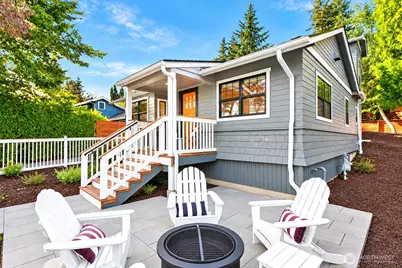 346 10th Avenue, Kirkland, WA 98033 - Photo 1