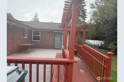 11605 SE 258th Street, Kent, WA 98030 - Photo 2