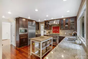 7301 53rd Ave NE, Seattle, WA 98115 - Photo 10