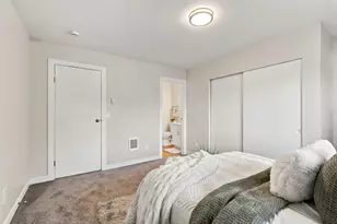 1101 37th St SE, Auburn, WA 98002 - Photo 14