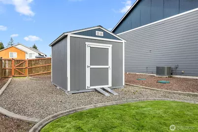 905 Cody Street SE, Rainier, WA 98576 - Photo 34