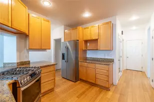 7804 Chambers Creek Rd W, University Place, WA 98467 - Photo 10