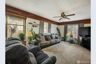 833 S Tower Avenue, Centralia, WA 98531 - Photo 4