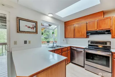 1006 S 23rd Street, Renton, WA 98055 - Photo 4