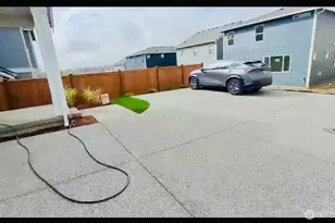 4951 88th Dr NE, Marysville, WA 98270 - Photo 4