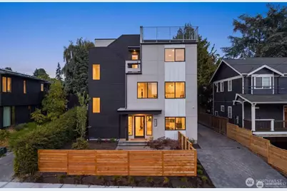6208 43rd Avenue NE, Seattle, WA 98115 - Photo 1