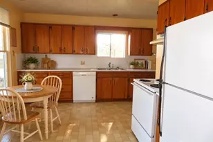 601 W Anderson St, Elma, WA 98541 - Photo 10