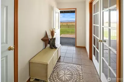 240 Stone Tree Lane, Ellensburg, WA 98926 - Photo 4