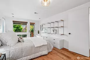 3611 30th Ave W, Seattle, WA 98199 - Photo 18