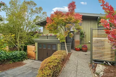 3611 30th Avenue W, Seattle, WA 98199 - Photo 2