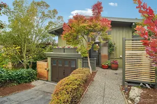 3611 30th Ave W, Seattle, WA 98199 - Photo 2