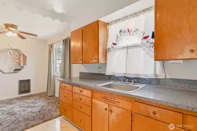 1915 General Anderson Avenue, Vancouver, WA 98661 - Photo 12