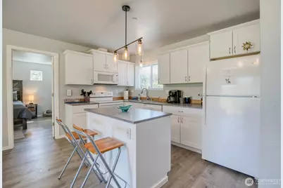 998 Point Brown Avenue SE, Ocean Shores, WA 98569 - Photo 6