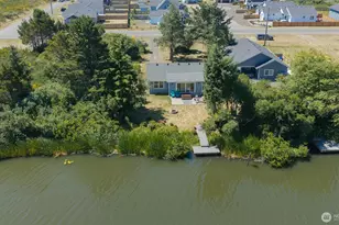 998 Point Brown Ave SE, Ocean Shores, WA 98569 - Photo 28